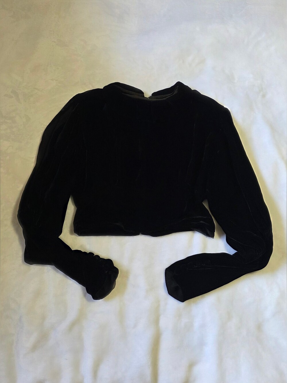 Velvet Top - Picture 4 of 16